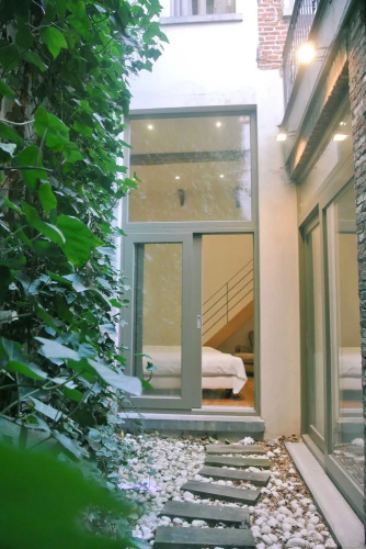 The Captaincy Guesthouse Brussels