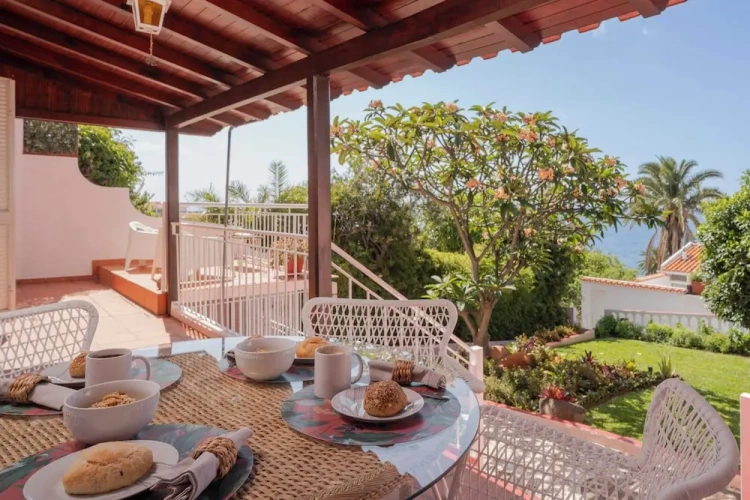 Double Cottage with balcony and with sea view