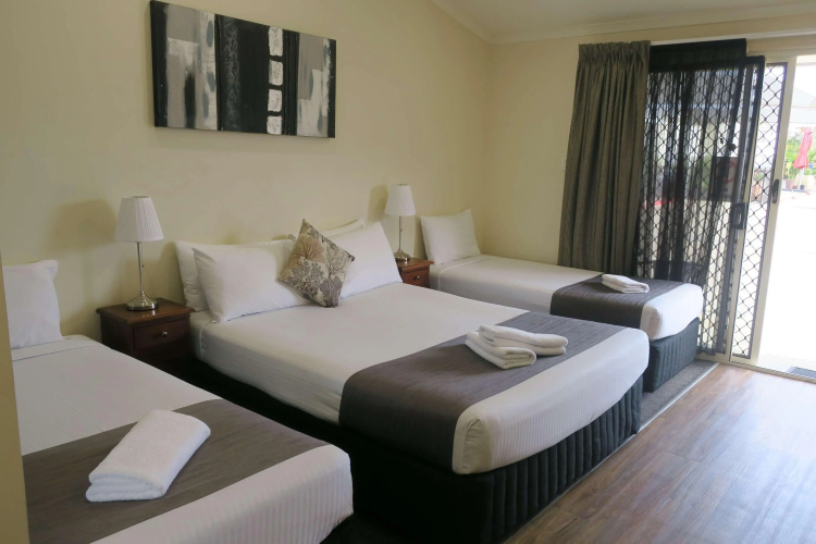 Caboolture Central Motor Inn, SureStay Collection by BW