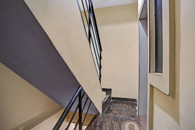 OYO Flagship 83518 Angel Corporate Suites