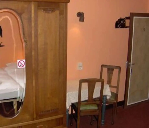 Economy Twin room