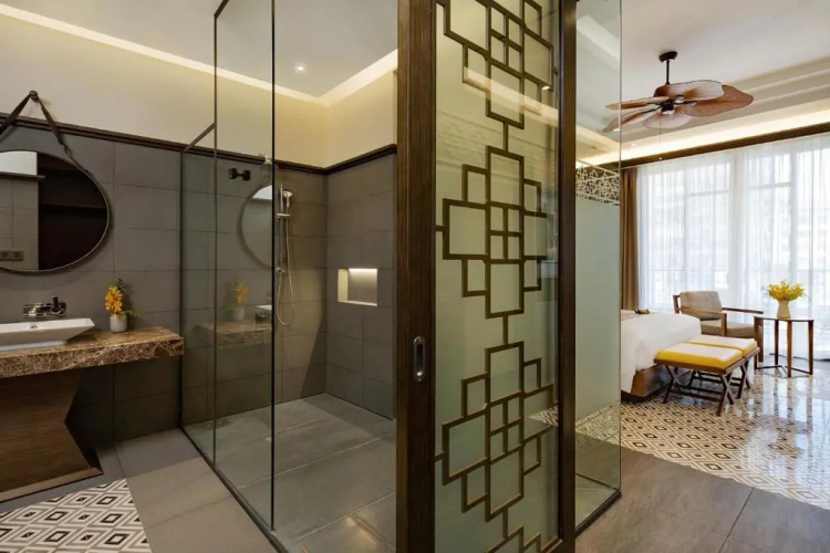 Senna Hue Hotel