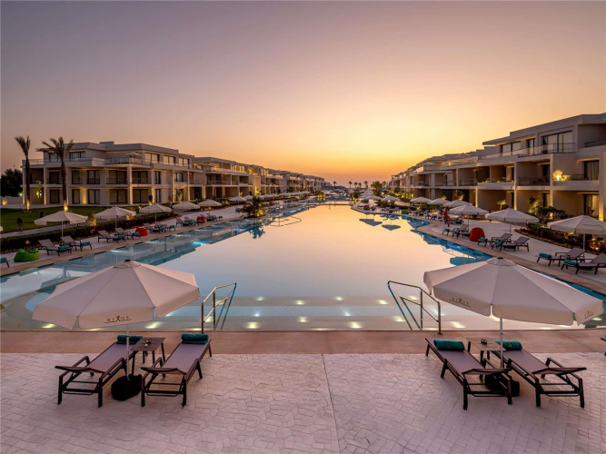 Rixos Premium Magawish Bay View
