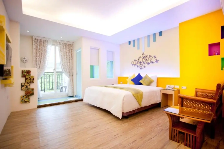 Standard Double room with balcony and with mountain view
