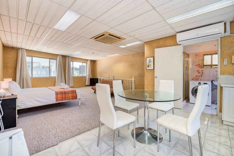 Conveniently Located Studio In Surfers Paradise