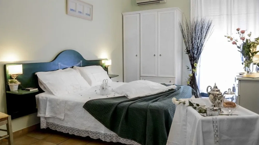 1 Bedroom Deluxe Double room