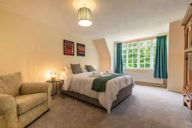 Host Stay Alderfen View