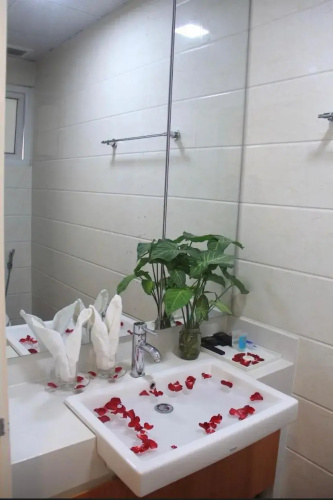 Truong An Hotel