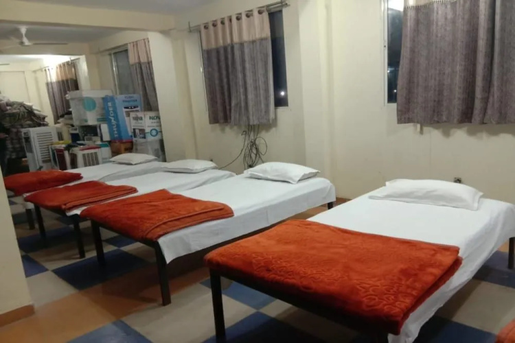 Hotel Raj Palace