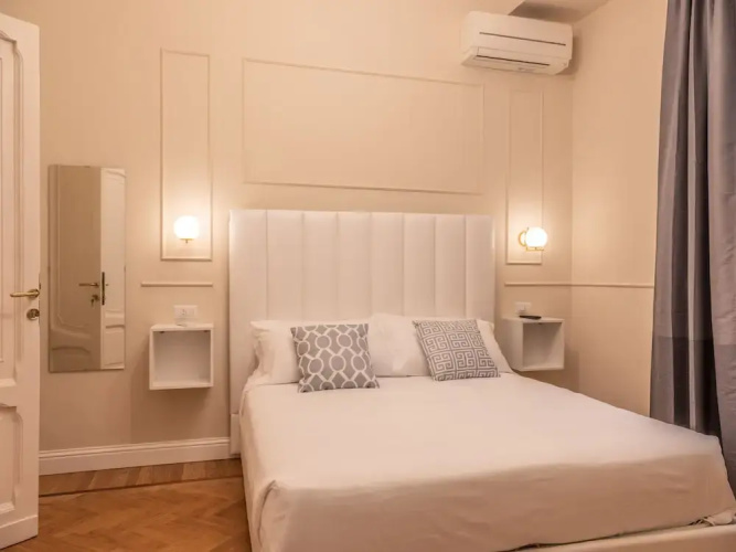 Vatican Palace Suites