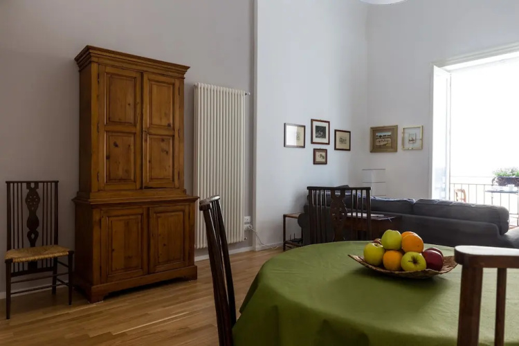 Elegante e Moderno Appartamento al Politeama