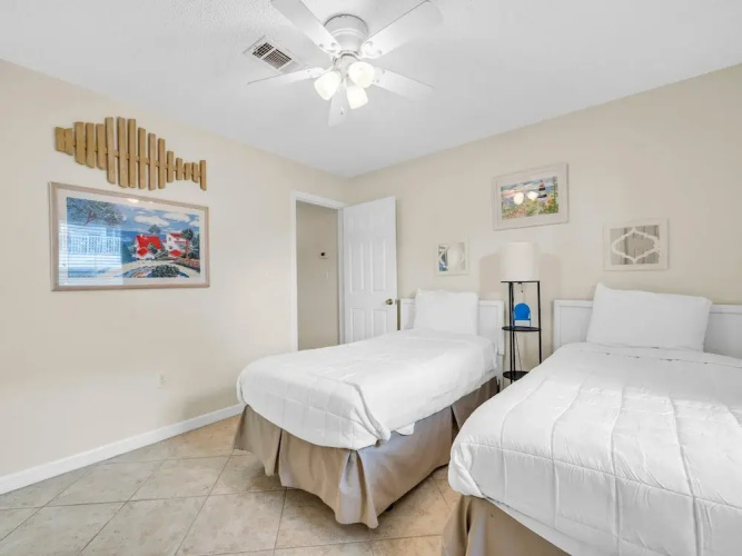 Beachside Villas 613