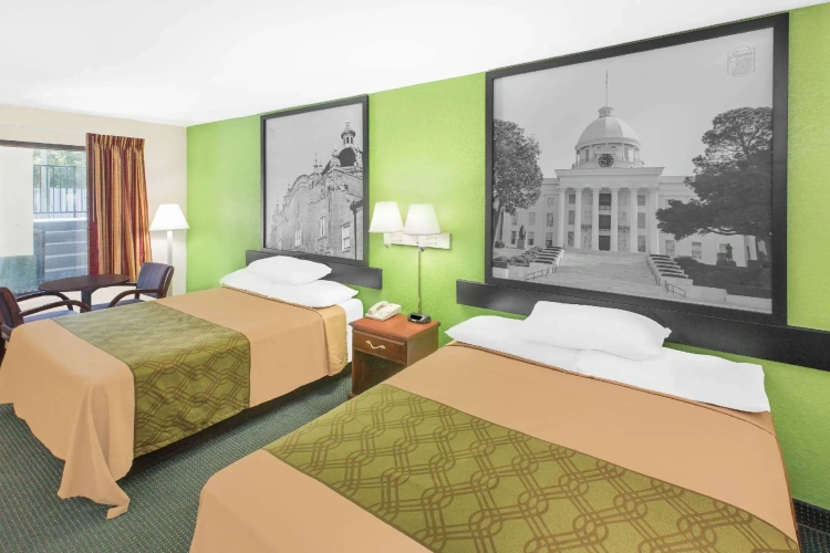 Standard Quadruple room