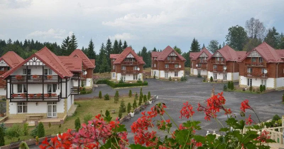 Monterai Resort