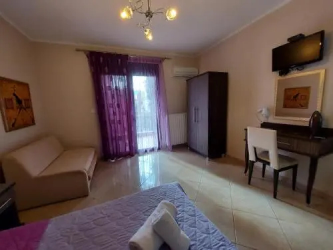 Studios Danis