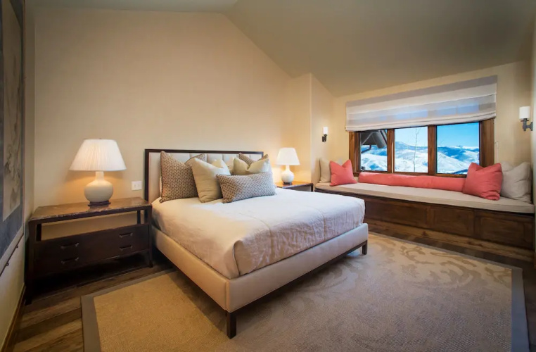 Horizon Pass Lodge
