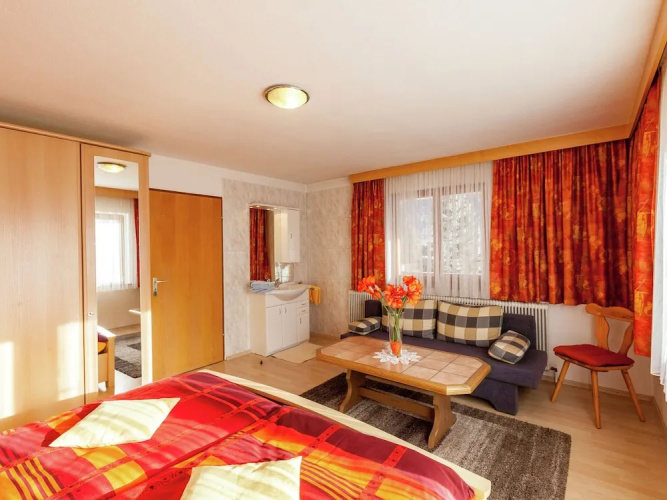 Spacious Apartment In Längenfeld near Ski Area