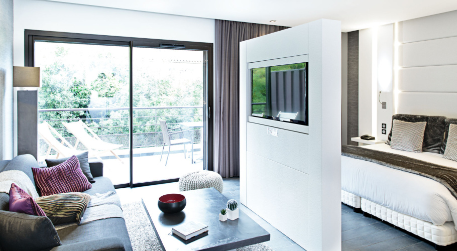 Guest rooms