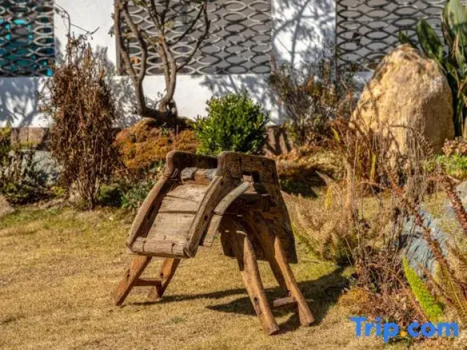 Shaxi's Ancient Abode of Leisure and Tranquility