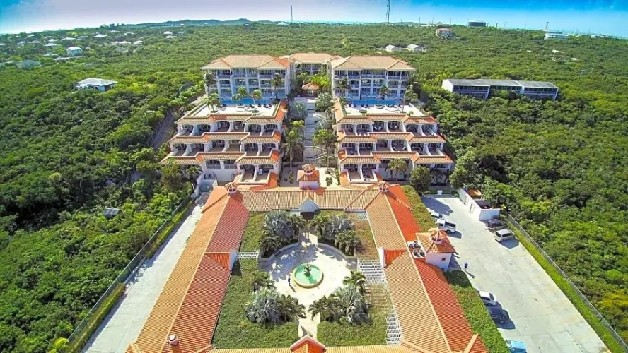 Studio with balcony and with ocean view