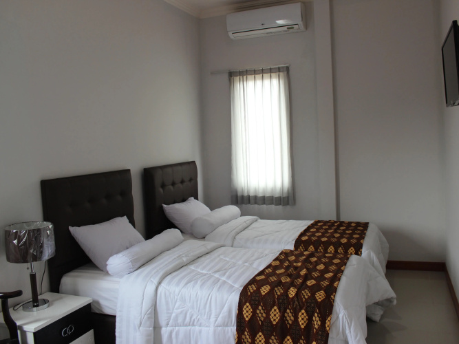 Rene Hotel