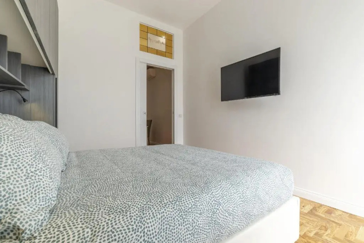 Rione Prati Elegant Apartment With Balcony