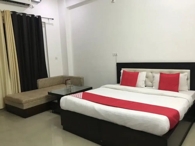Hotel Akash Ganga by OYO Rooms