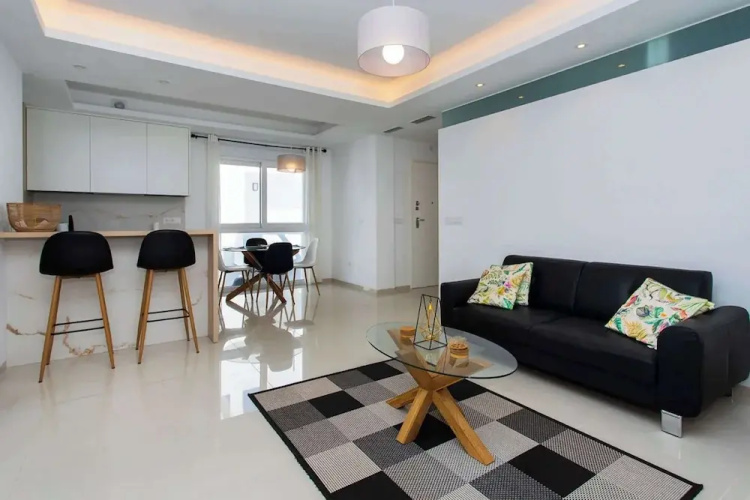 Sunset Paradise - Sleeps 4, Pool, Terrace & Views