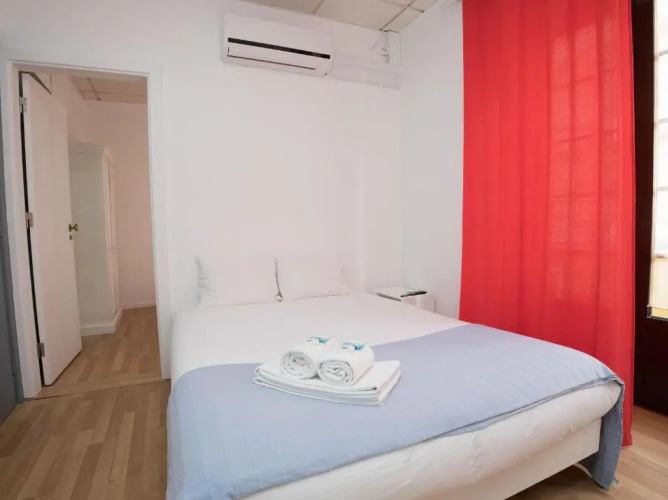 Peters Guesthouse - AL