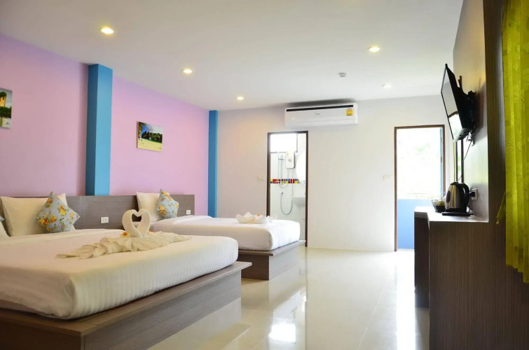The Ri Hotel