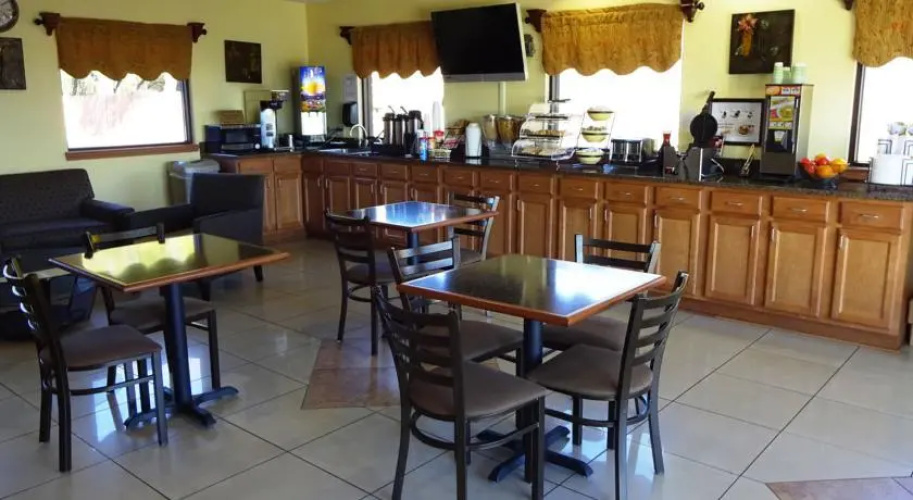 Best Western Baldwin Inn