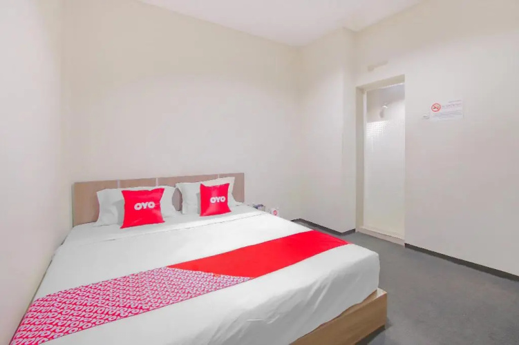 OYO 4004 Vivo Rooms