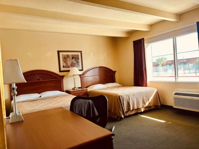 Standard Sextuple room