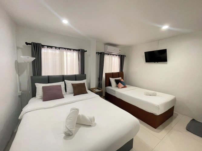 Superior Triple room
