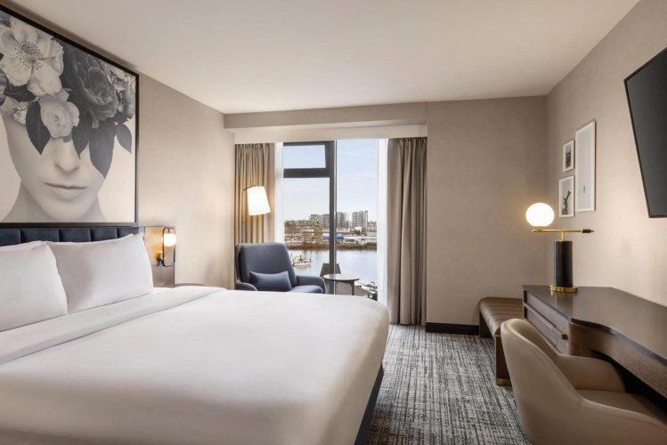Radisson Blu Vancouver Airport photo 6