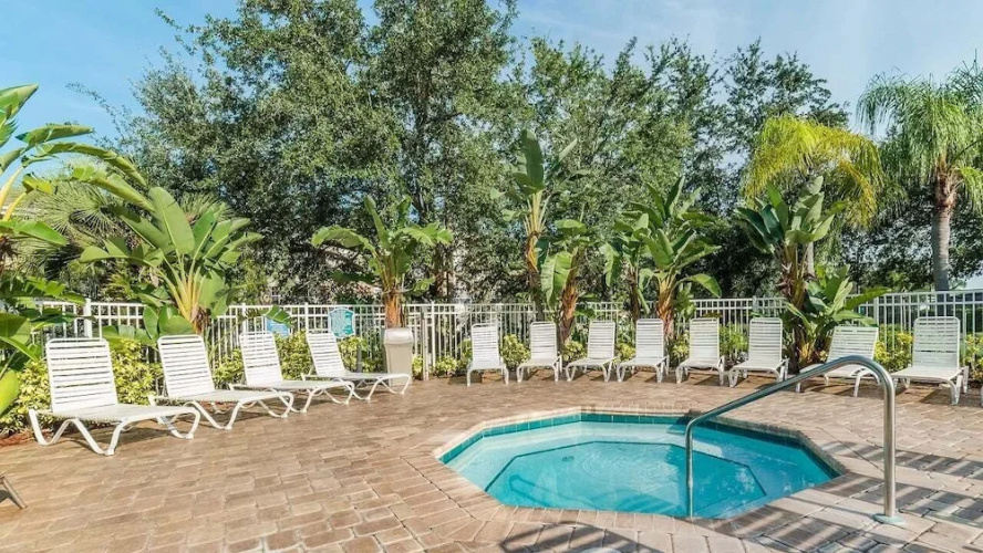 2302 Silver Palm dr Unit 103