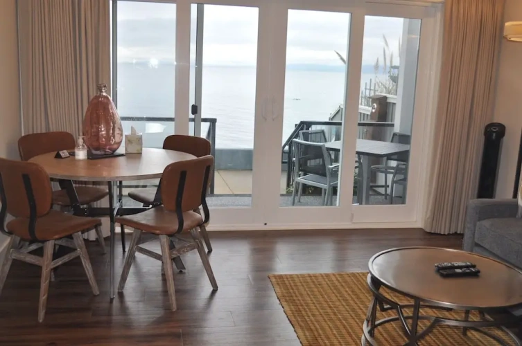1 Bedroom Superior Suite with ocean view