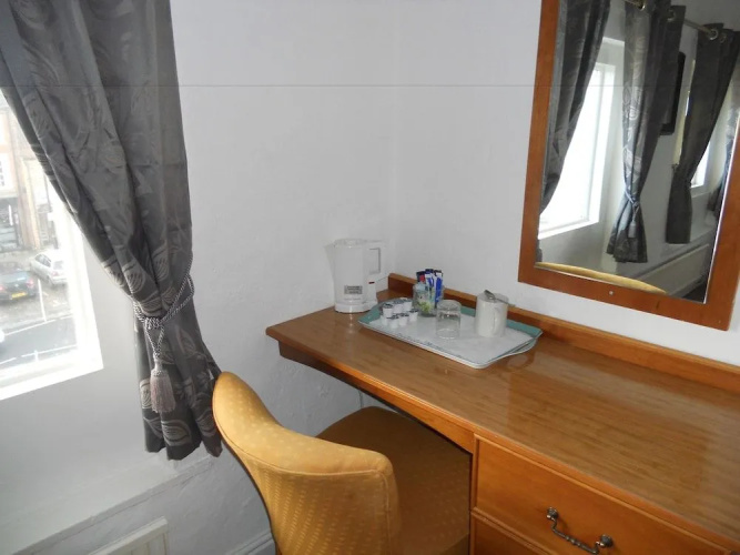 Field View B&B
