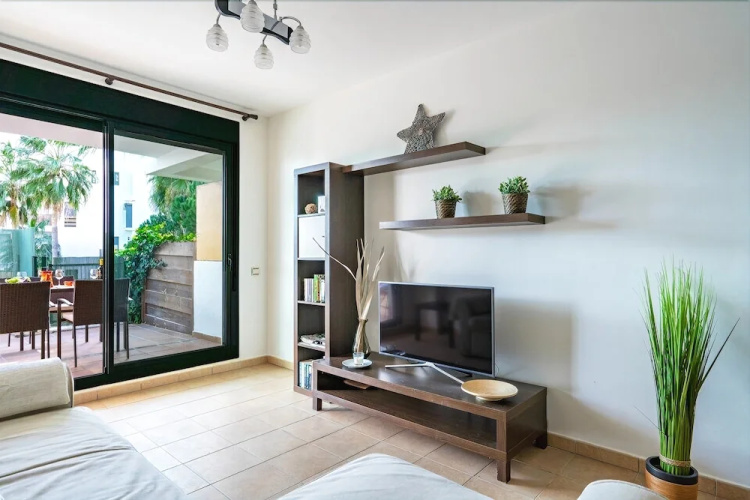 Alamar Poolfront garden apartment Ref 46