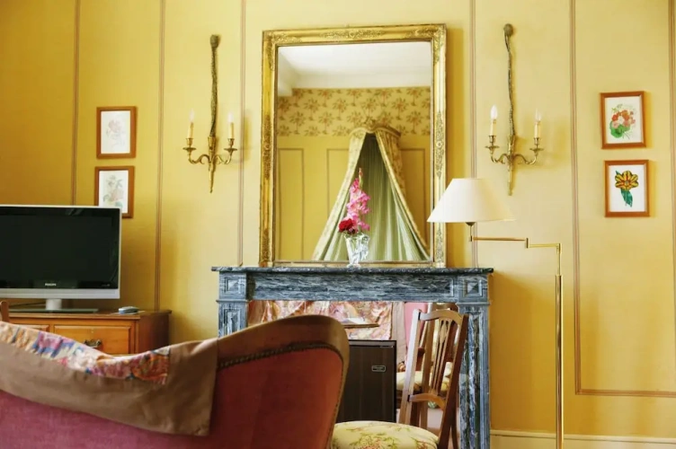 1 Bedroom Classic Double room with river view