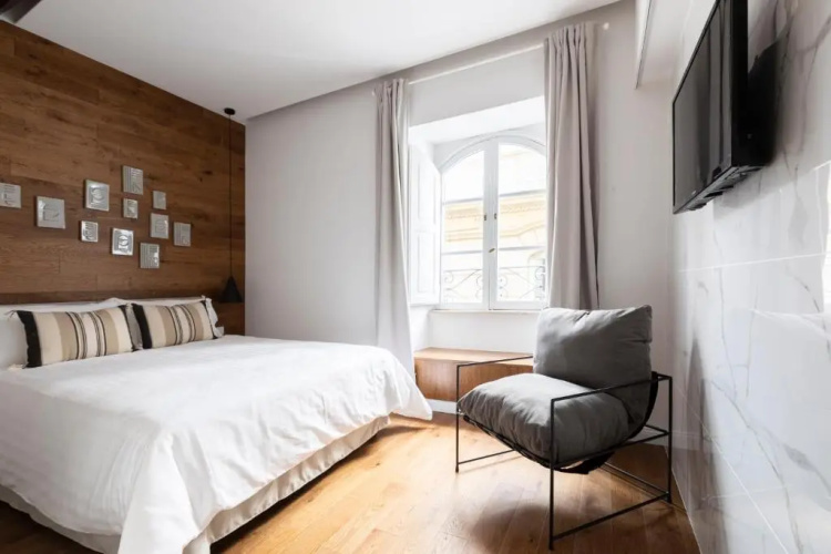 Sonder — Trevi Suites
