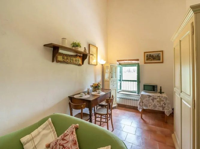 Apartment in Tuscany Near Pisa and Beaches