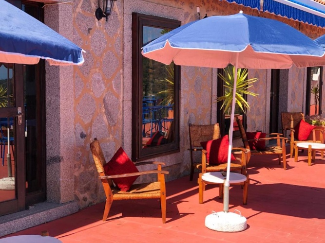 Suite with balcony