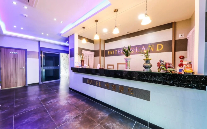 Hotel Island