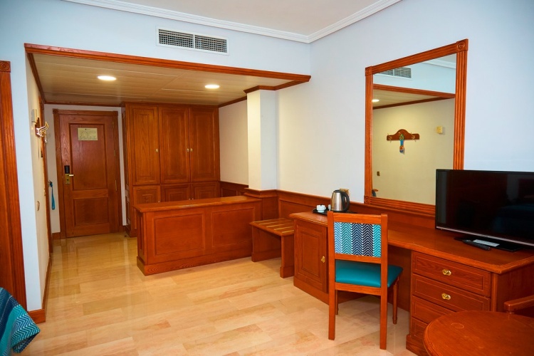 Zentral Center Hotel - Adults Only photo 11