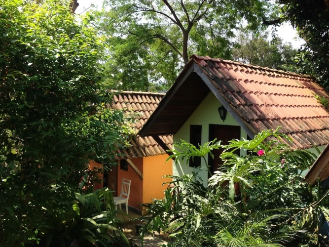 Standard Chalet