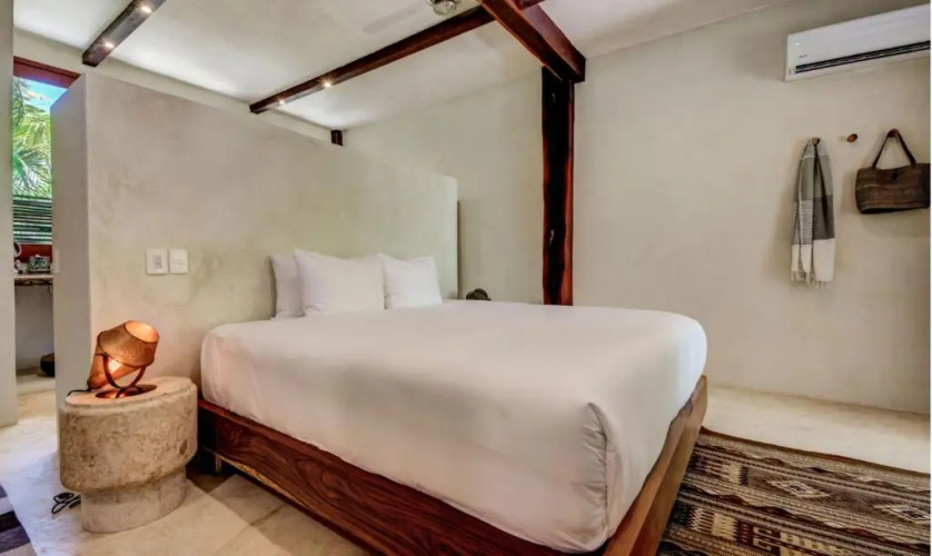 Beachfront luxury villa- 2 bedrooms