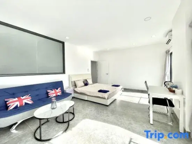Deluxe Family room