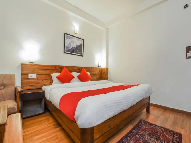 OYO 13410 Hotel Sunflower