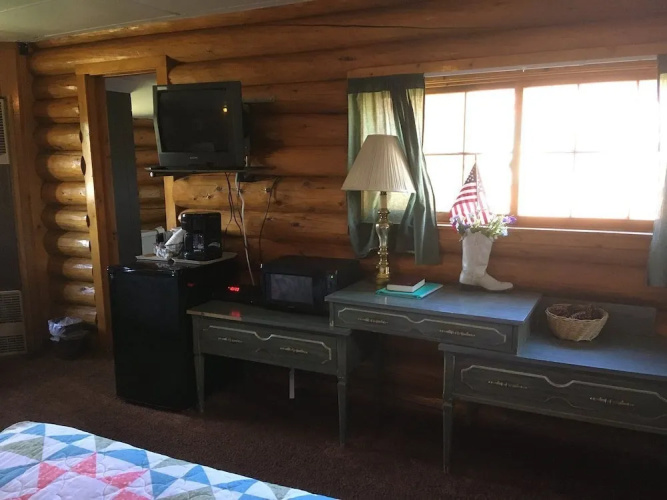 Branding Iron Inn